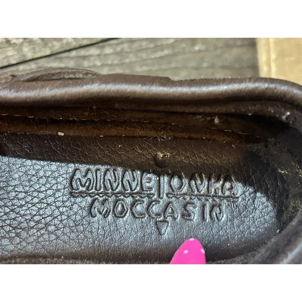 Minnetonka‎ Men's Moosehide Brown Leather Loafer Moccasin Slipper Size 9